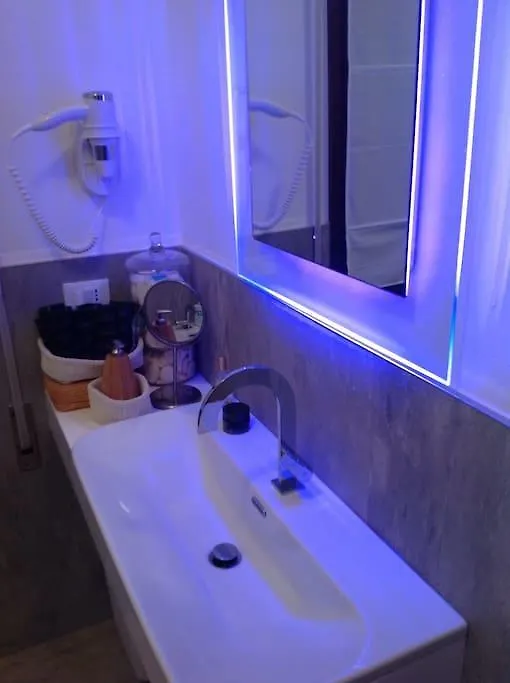 B&B Del Porto - Appartamento Con Jacuzzi Bolonia