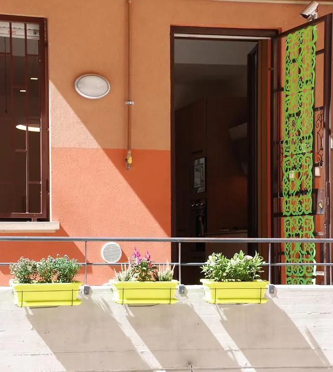 Nocleg ze śniadaniem B&B Del Porto - Appartamento Con Jacuzzi Bolonia Włochy